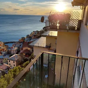 Guest house Case Rosse - Floor - With Air Cond, Riomaggiore